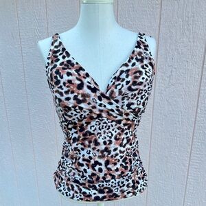 Tankini top in leopard print. Women’s Medium. Built in bra. Top Never used.